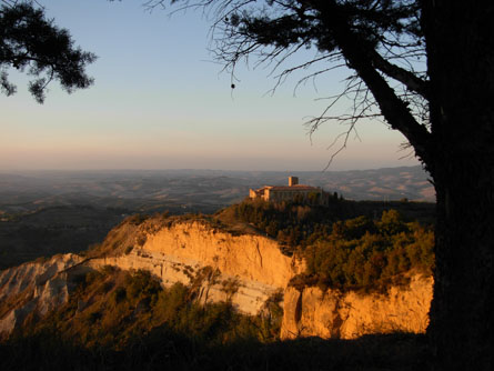 Le Balze di Volterra, tra la Val di Cecina e la Valdera