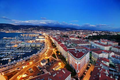 Veduta di Trieste e del suo golfo